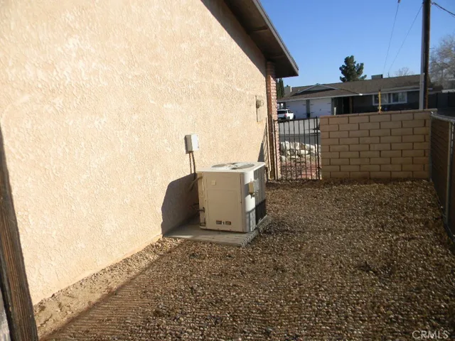 14160 Apple Creek Drive, Victorville, California 92395