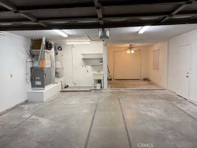 14160 Apple Creek Drive, Victorville, California 92395