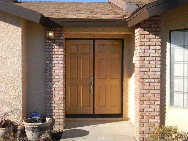 14160 Apple Creek Drive, Victorville, California 92395