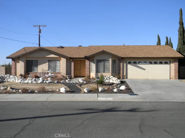 14160 Apple Creek Drive, Victorville, California 92395