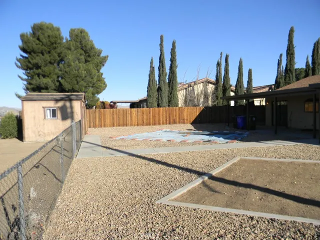 14160 Apple Creek Drive, Victorville, California 92395