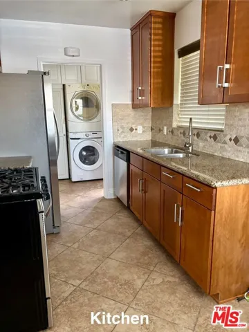 3817 Midway Avenue, Culver City, California 90232