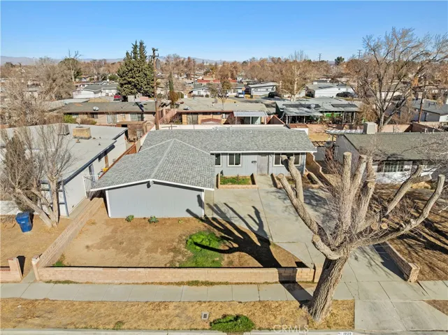 1029 W Avenue H7, Lancaster, California 93534