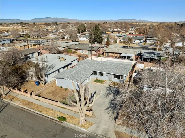 1029 W Avenue H7, Lancaster, California 93534