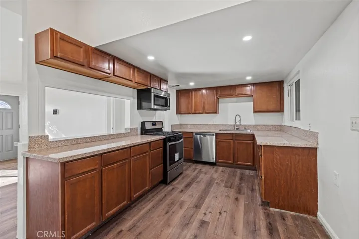 1029 W Avenue H7, Lancaster, California 93534