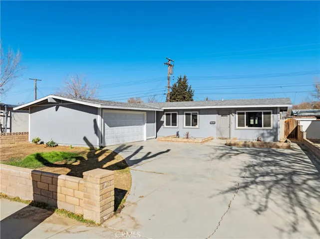 1029 W Avenue H7, Lancaster, California 93534
