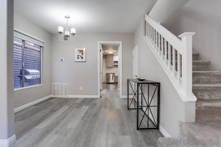 9609 Kumquat Dr, Lakeside, California 92040