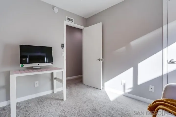 9609 Kumquat Dr, Lakeside, California 92040