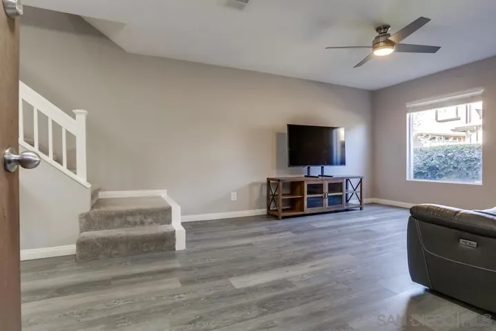 9609 Kumquat Dr, Lakeside, California 92040