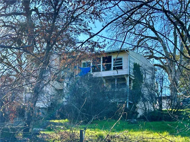 140 N Lakeview Street, Lakeport, California 95453