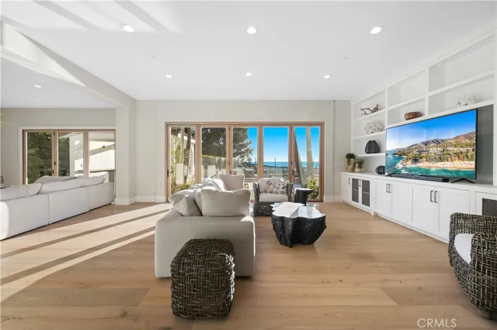 30 Wharfside Drive, Newport Coast, California 92657