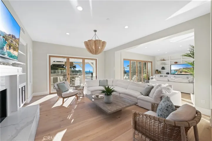 30 Wharfside Drive, Newport Coast, California 92657