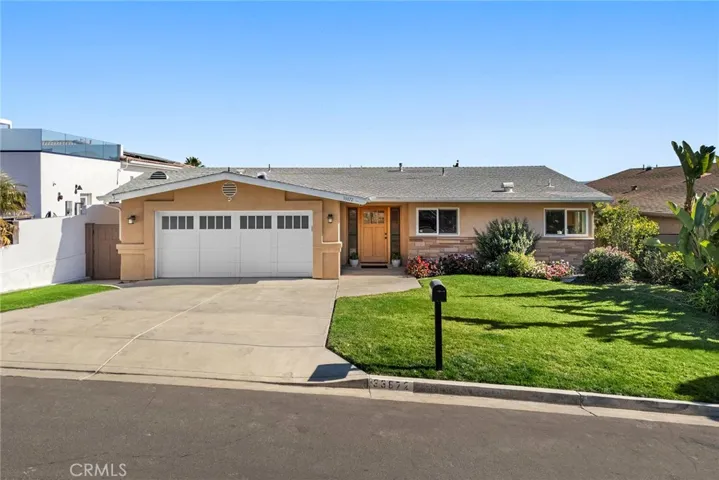 Imagine the life you can live in this upscale beach community. If you have always dreamed of being able to walk to the beach, market, restaurants, entertainment and shops, then this postcard-perfect neighborhood is for you.