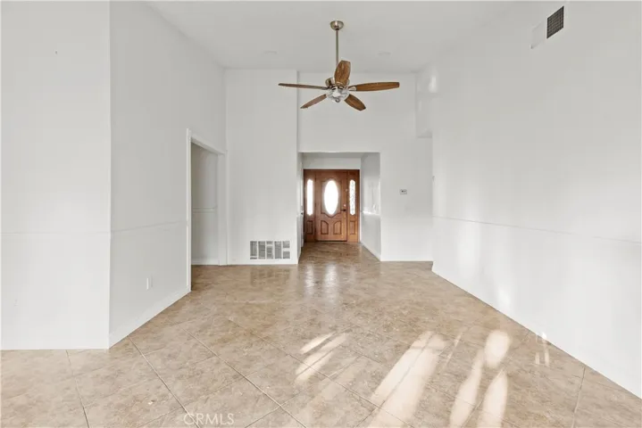 living room coming from back patio