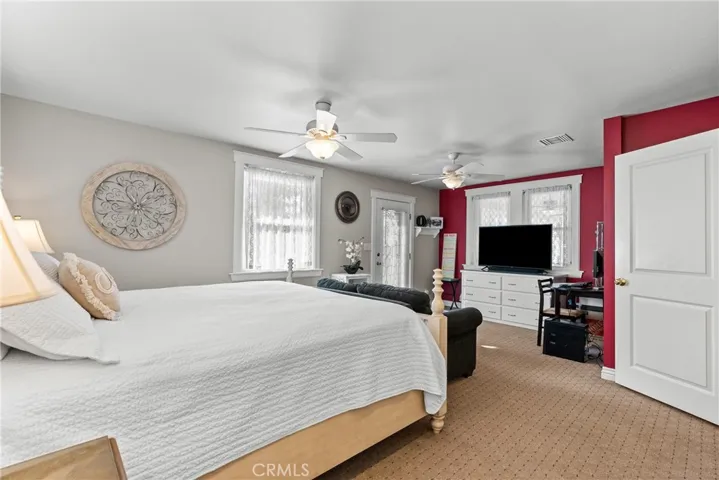 Ensuite Bedroom with Front Door Entrance