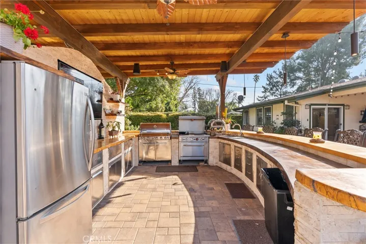 BBQ Pavillion