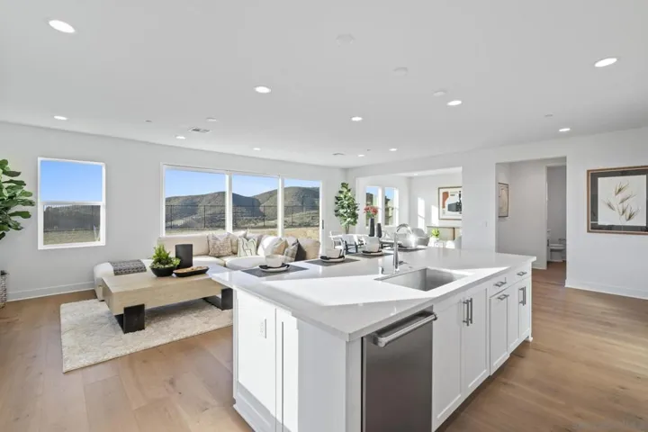 940 Visalia Place, San Marcos, California 92069