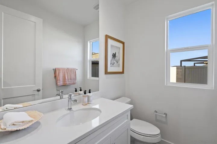 940 Visalia Place, San Marcos, California 92069