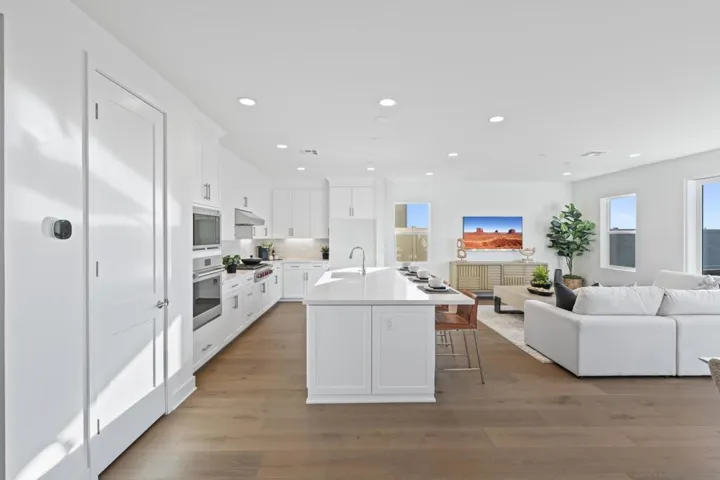 940 Visalia Place, San Marcos, California 92069