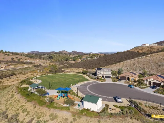 940 Visalia Place, San Marcos, California 92069
