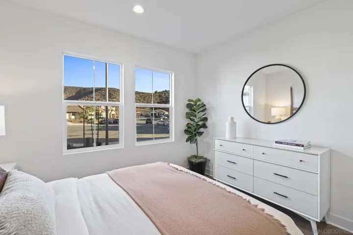 940 Visalia Place, San Marcos, California 92069