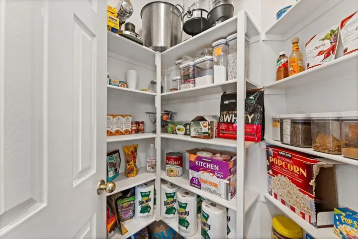 31978 Odyssey Drive, Winchester, California 92596