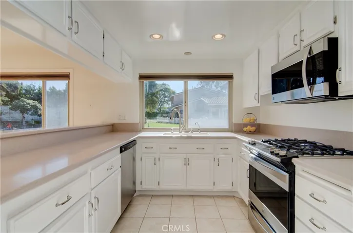 7966 Moonmist Circle Ci110, Huntington Beach, California 92648