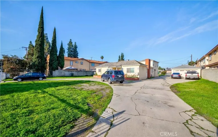 10987 Wright Road, Lynwood, California 90262