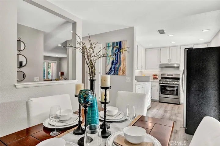 101 W Riverdale Avenue 8, Orange, California 92865
