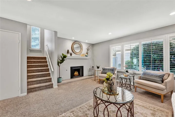 101 W Riverdale Avenue 8, Orange, California 92865