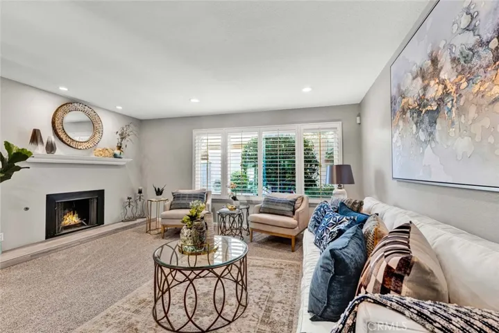 101 W Riverdale Avenue 8, Orange, California 92865