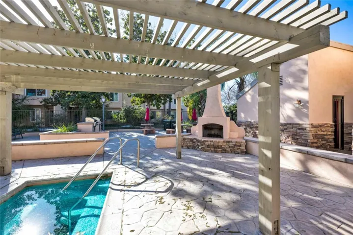 101 W Riverdale Avenue 8, Orange, California 92865