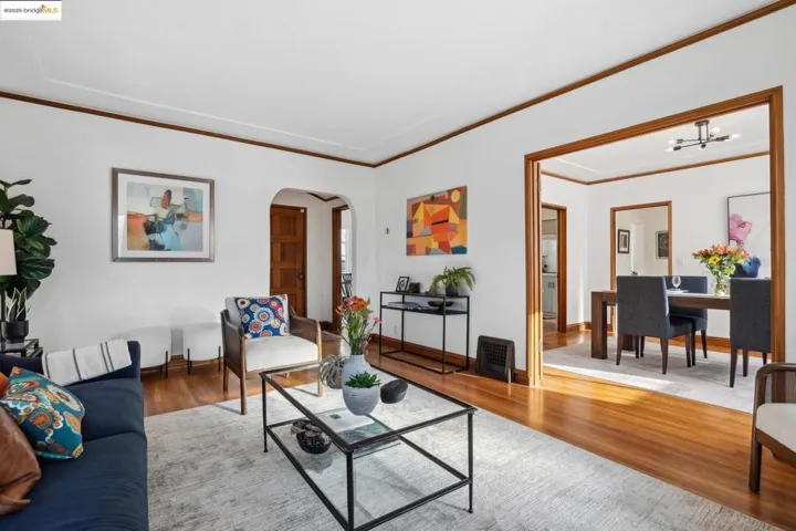 2500 Best Ave, Oakland, California 94601