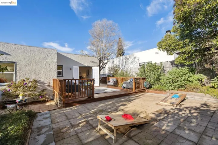 2500 Best Ave, Oakland, California 94601