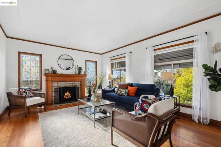 2500 Best Ave, Oakland, California 94601