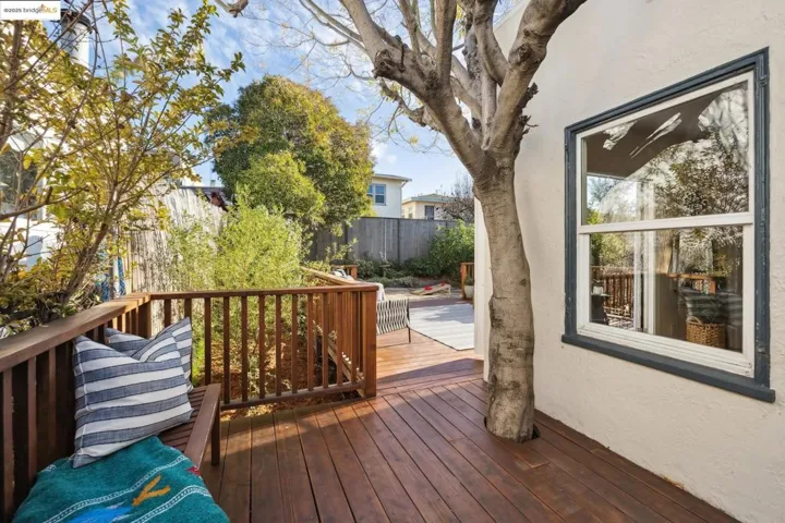 2500 Best Ave, Oakland, California 94601