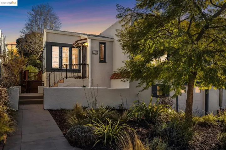 2500 Best Ave, Oakland, California 94601