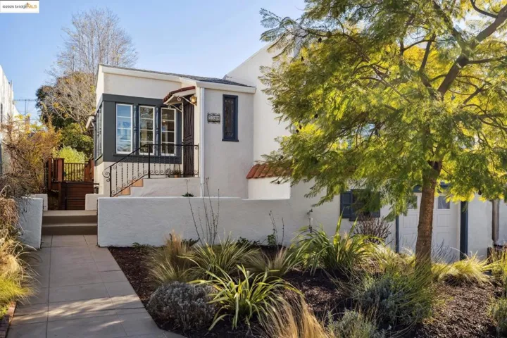 2500 Best Ave, Oakland, California 94601