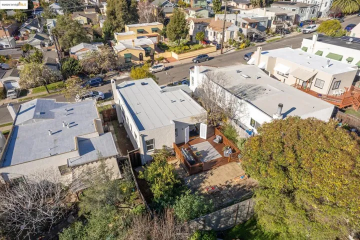 2500 Best Ave, Oakland, California 94601