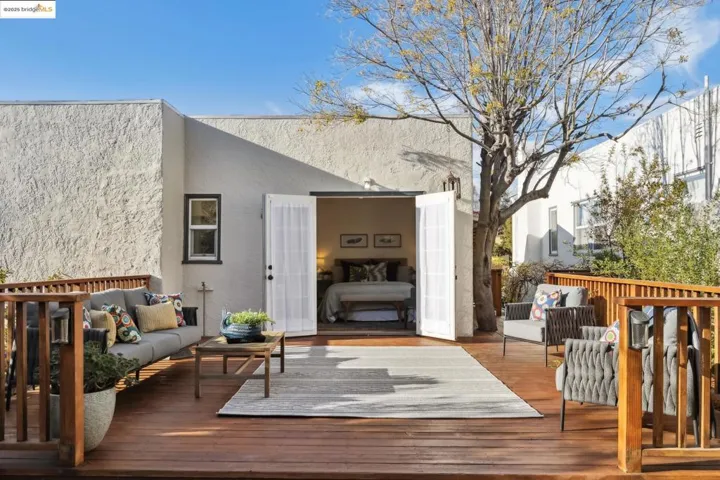 2500 Best Ave, Oakland, California 94601