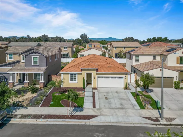 30835 Catspaw Lane, Menifee, California 92584