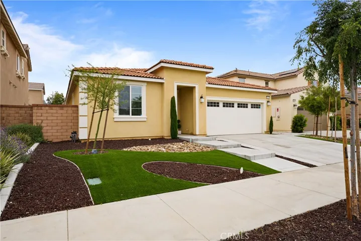 30835 Catspaw Lane, Menifee, California 92584