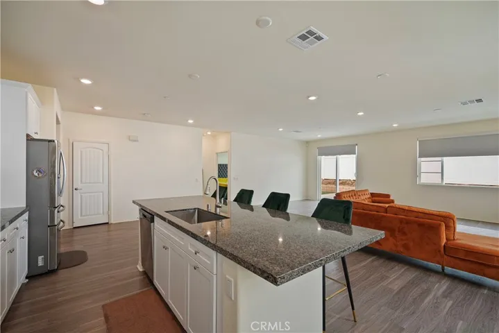 30835 Catspaw Lane, Menifee, California 92584