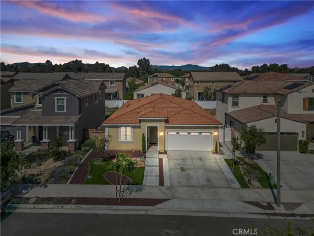 30835 Catspaw Lane, Menifee, California 92584