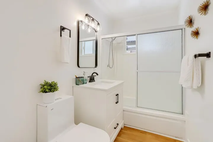 3282 Victoria Avenue, Santa Clara, California 95051