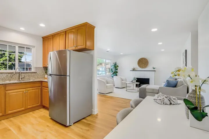3282 Victoria Avenue, Santa Clara, California 95051