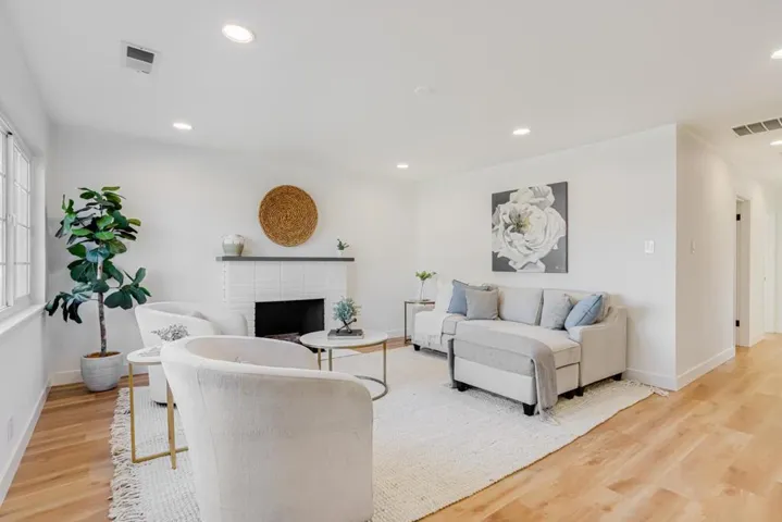 3282 Victoria Avenue, Santa Clara, California 95051