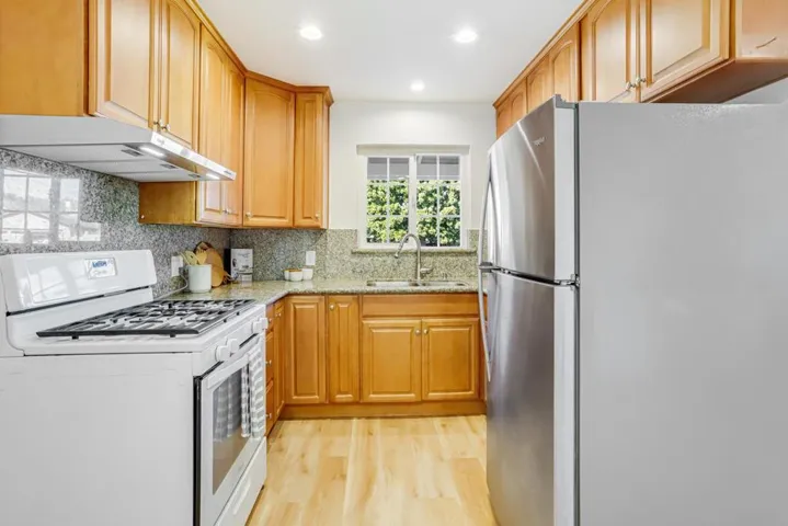 3282 Victoria Avenue, Santa Clara, California 95051