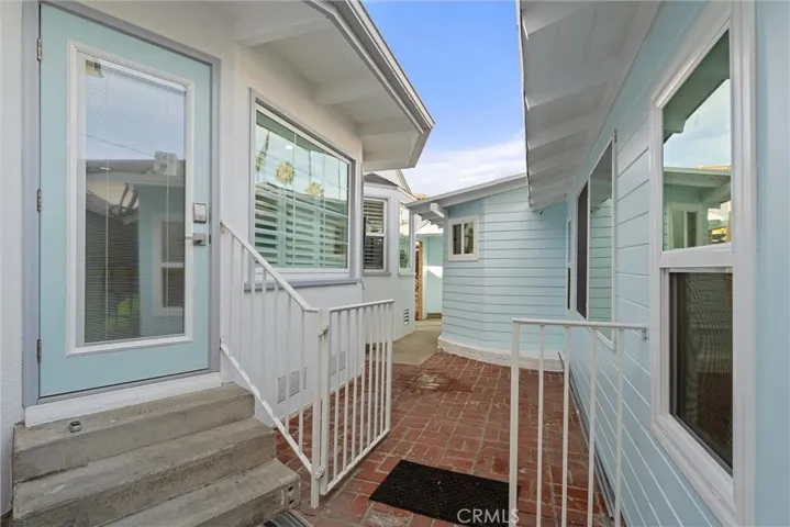726 Esplanade, Redondo Beach, California 90277