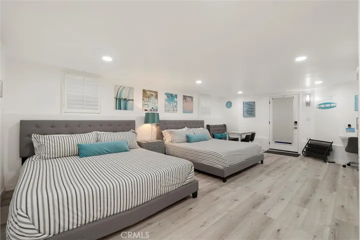 726 Esplanade, Redondo Beach, California 90277